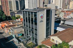 Com 54 mil novas empresas em 2025, Paraná bate a marca de 1,8 milhão de negócios ativos